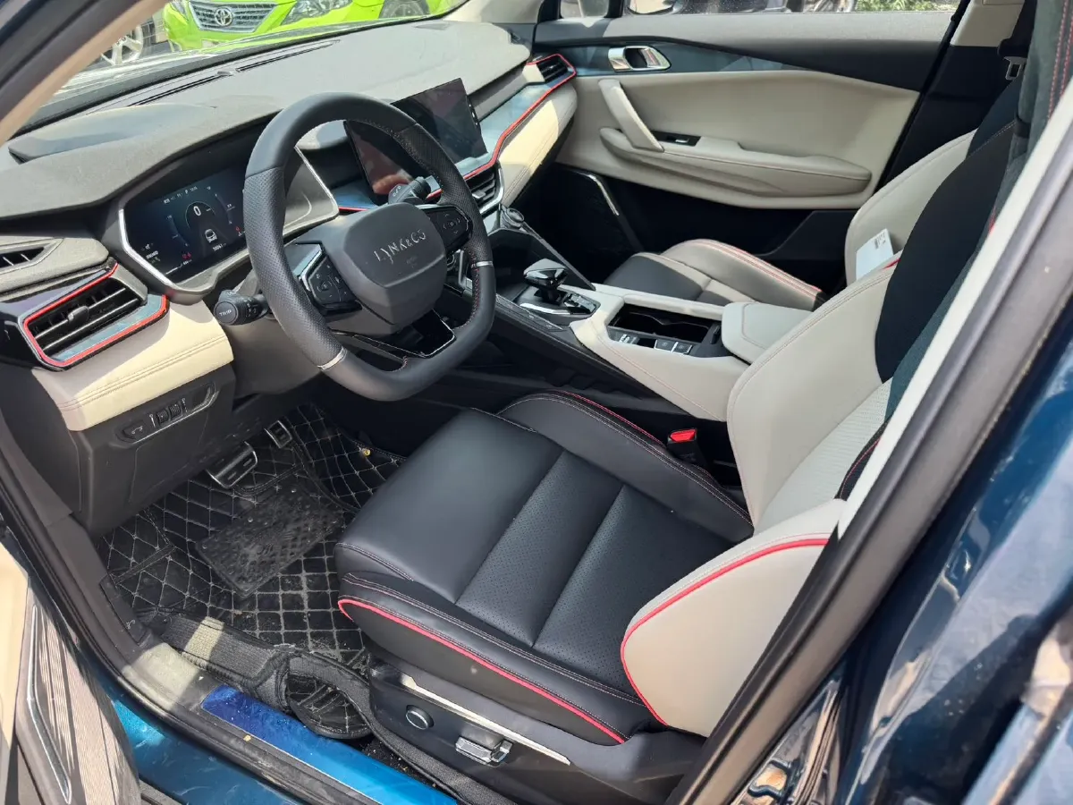 2020 LYNK&CO 06 1.5T 177HP L3 7DCT,autocango,china used car exporter,china ev exporter,chinese used car exporter,chinese used ev exporter