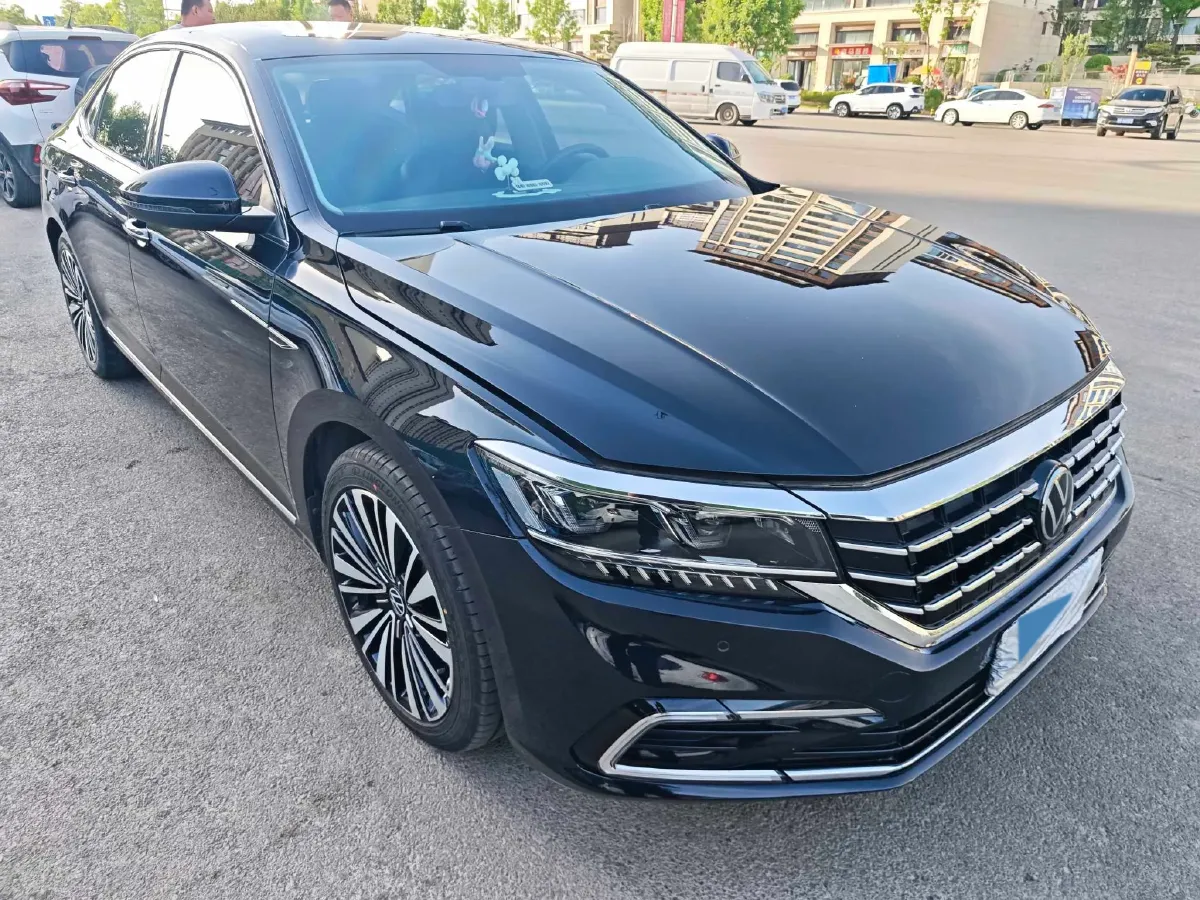 2021 Volkswagen Passat 2.0T 186HP L4 7DCT,autocango,china used car exporter,china ev exporter,chinese used car exporter,chinese used ev exporter