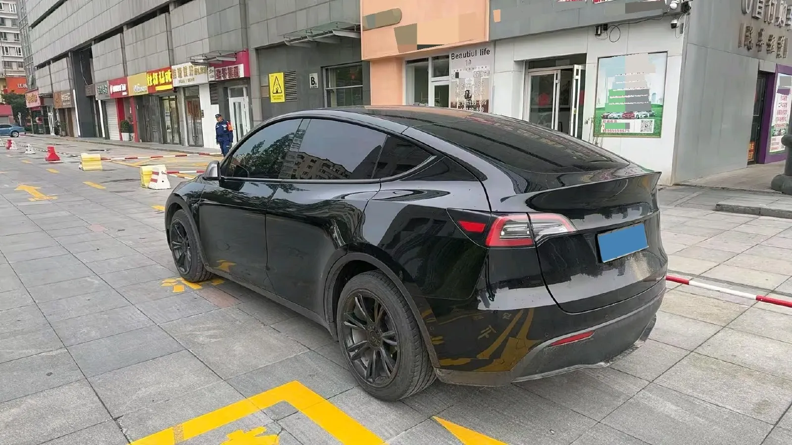 2021 Tesla Model Y BEV 60KWH,autocango,china used car exporter,china ev exporter,chinese used car exporter,chinese used ev exporter