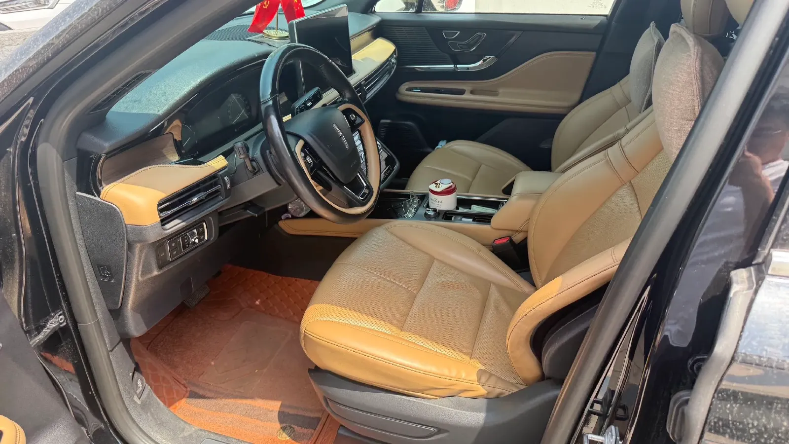 2021 Lincoln Corsair 2.0T 245HP L4 8AT,autocango,china used car exporter,china ev exporter,chinese used car exporter,chinese used ev exporter