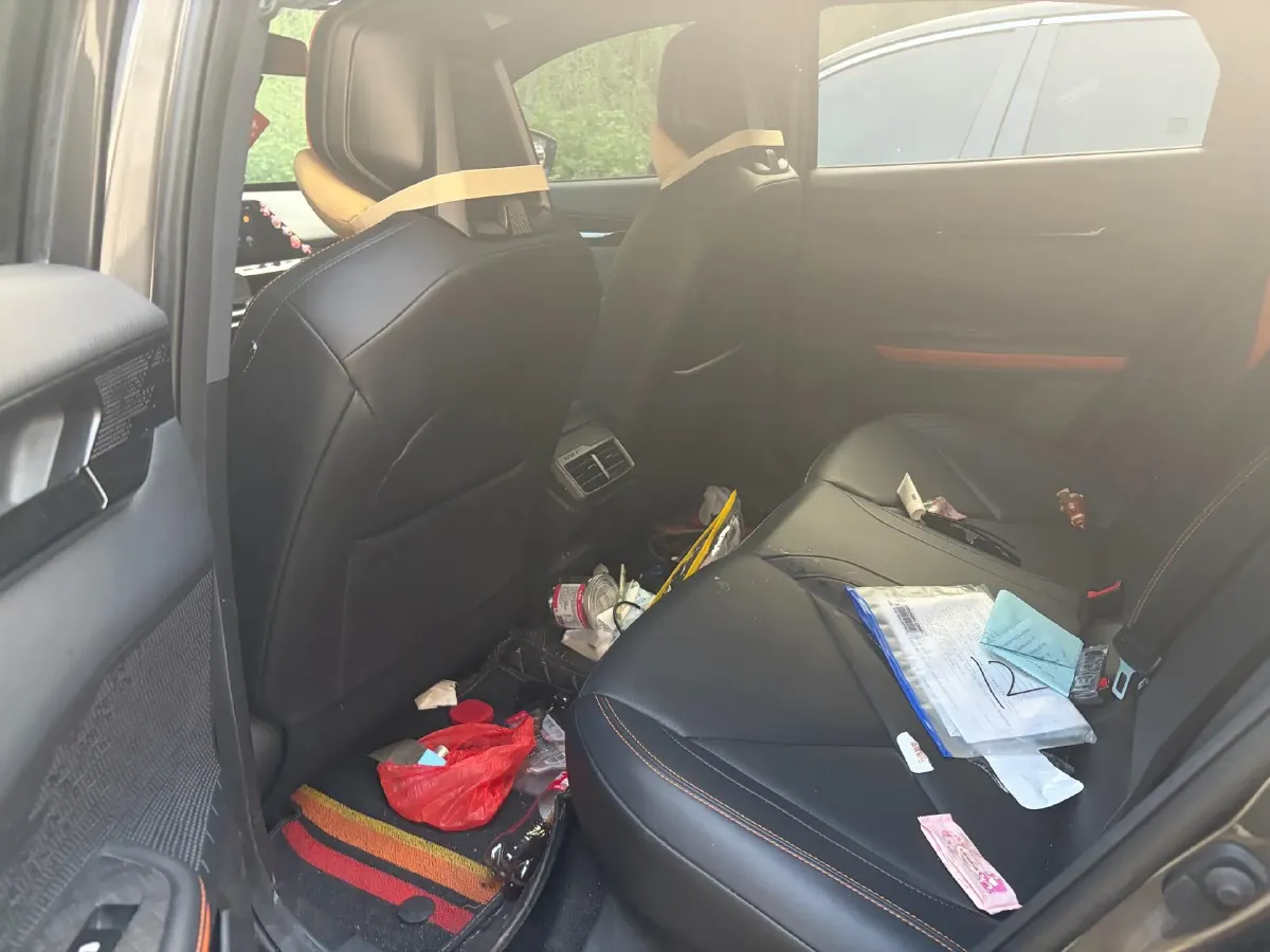 2023 ChangAn UNI-V iDD 1.5T 170HP L4 6TCT PHEV 18.4KWH,autocango,china used car exporter,china ev exporter,chinese used car exporter,chinese used ev exporter