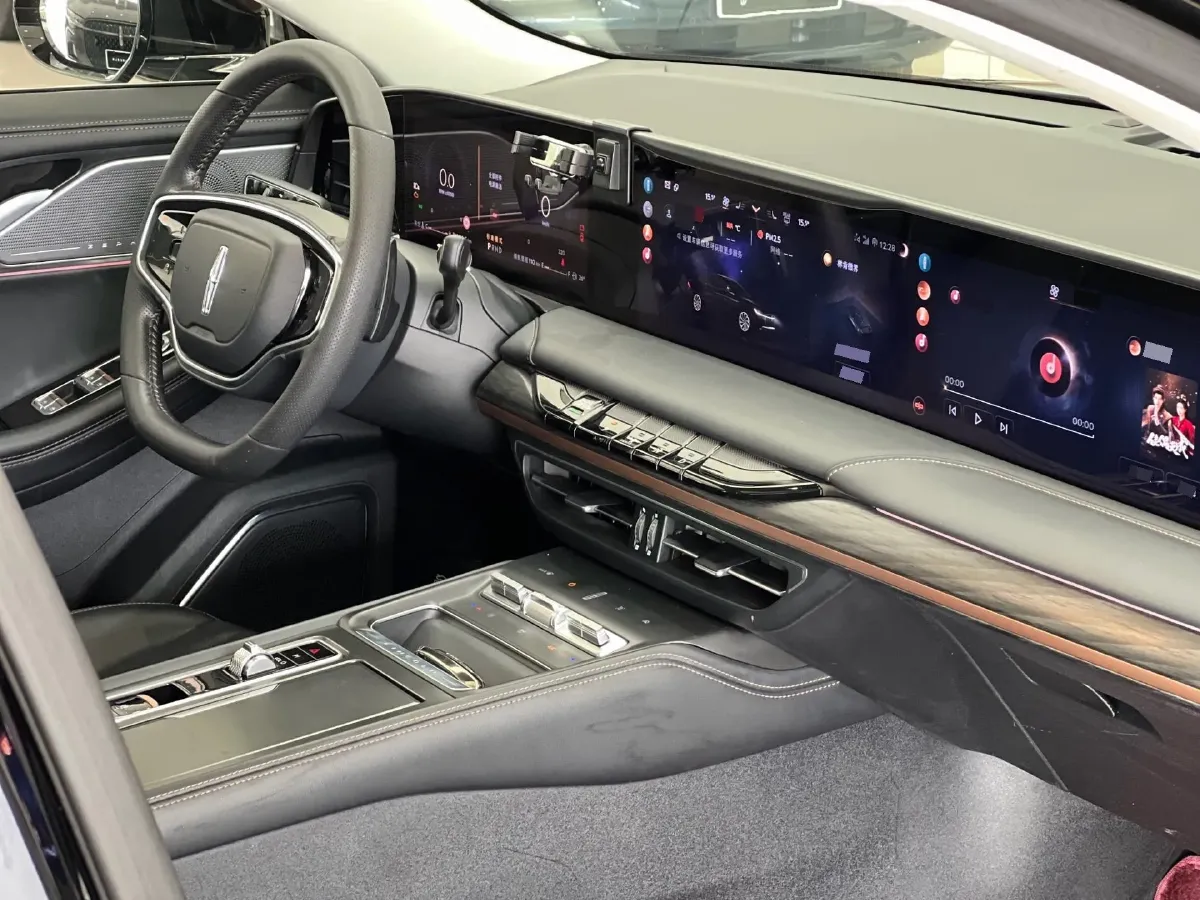 2024 Lincoln Z 2.0T 261HP L4 8AT,autocango,china used car exporter,china ev exporter,chinese used car exporter,chinese used ev exporter