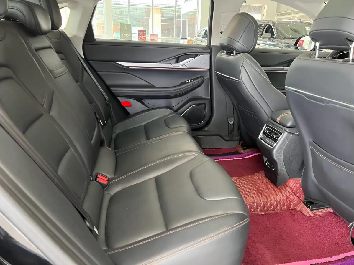 2024 Lincoln Z 2.0T 261HP L4 8AT,autocango,china used car exporter,china ev exporter,chinese used car exporter,chinese used ev exporter