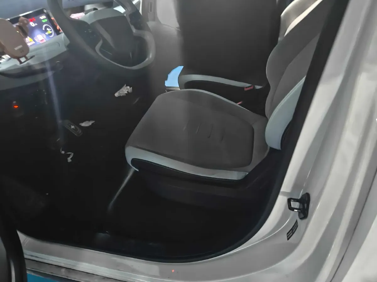 2021 BaoJun 510 1.5L 99HP L4 CVT,autocango,china used car exporter,china ev exporter,chinese used car exporter,chinese used ev exporter