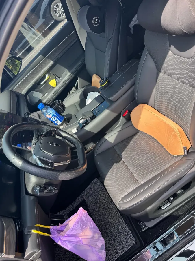 2022 Isuzu Mu-X 2.0T 220HP L4 8AT,autocango,china used car exporter,china ev exporter,chinese used car exporter,chinese used ev exporter