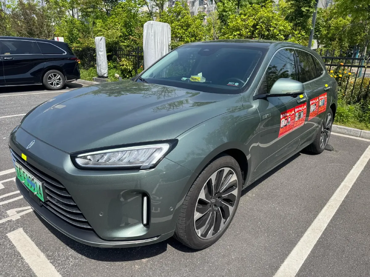 2022 Isuzu Mu-X 2.0T 220HP L4 8AT,autocango,china used car exporter,china ev exporter,chinese used car exporter,chinese used ev exporter