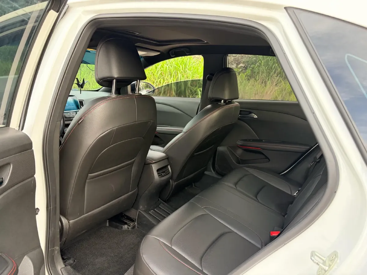 2020 Chevrolet Monza 1.3T 163HP L3 6AT,autocango,china used car exporter,china ev exporter,chinese used car exporter,chinese used ev exporter