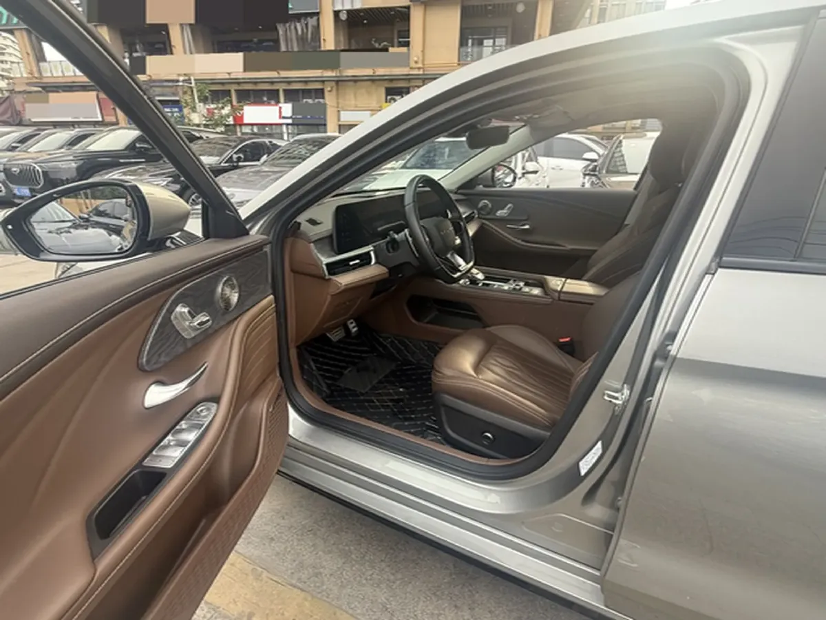 2023 Chery Arrizo 8 2.0T 254HP L4 7DCT,autocango,china used car exporter,china ev exporter,chinese used car exporter,chinese used ev exporter