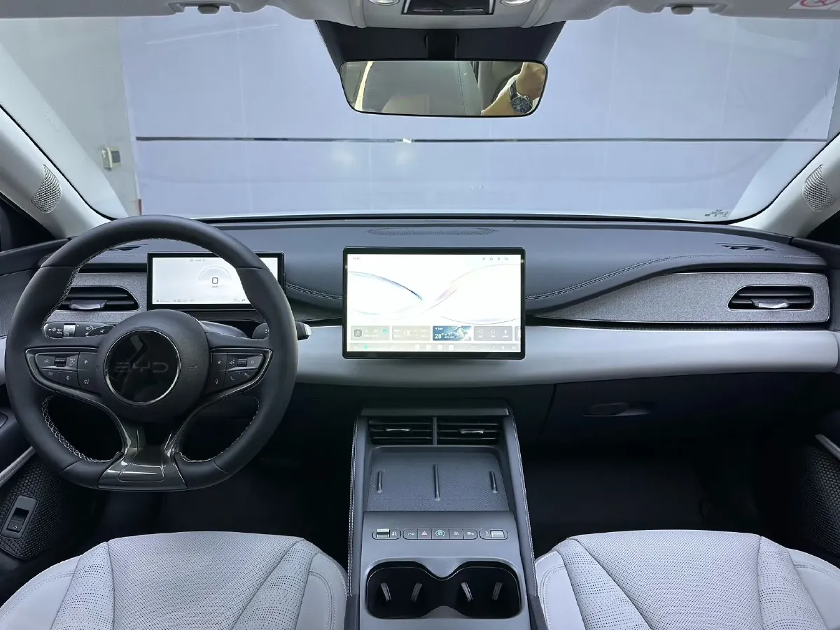 2026 BYD Seal06 1.5L 101HP L4 E-CVT PHEV,autocango,china used car exporter,china ev exporter,chinese used car exporter,chinese used ev exporter