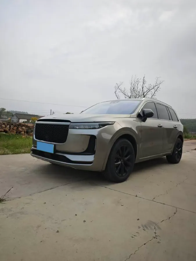 2020 Li ONE Range Extended 131HP REEV 40.5KWH,autocango,china used car exporter,china ev exporter,chinese used car exporter,chinese used ev exporter