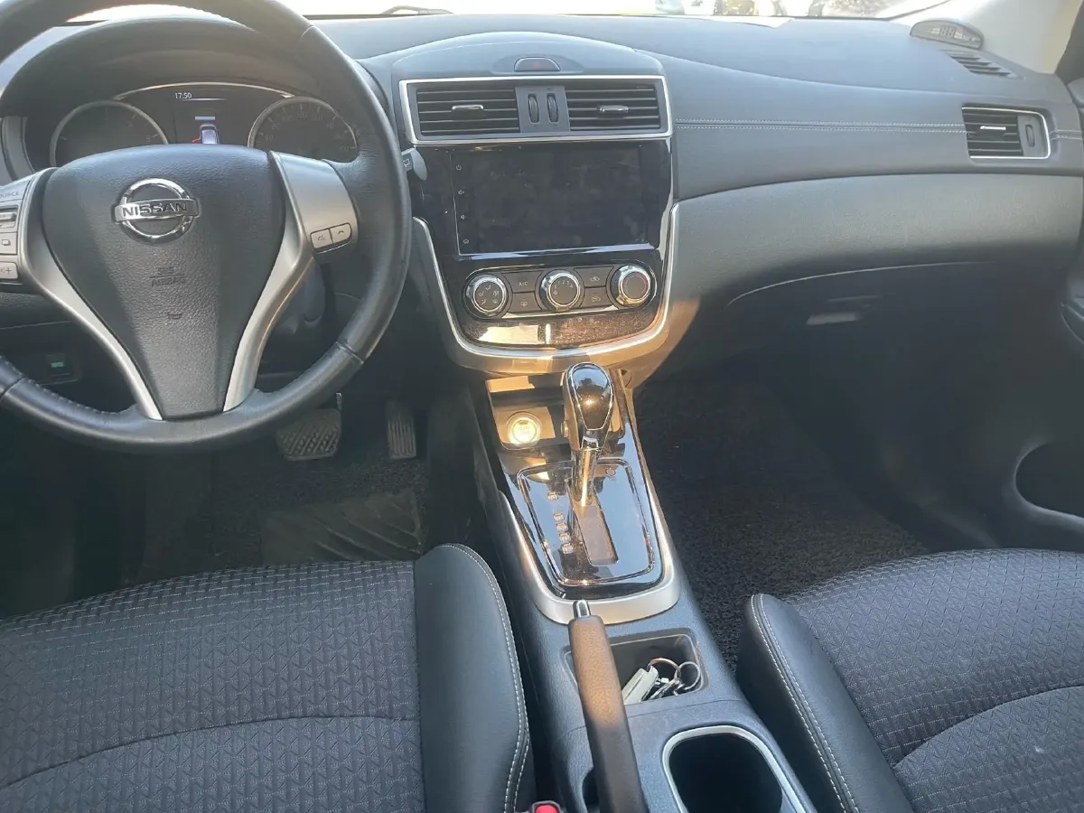 2019 Nissan Tiida 1.6L 126HP L4 CVT,autocango,china used car exporter,china ev exporter,chinese used car exporter,chinese used ev exporter