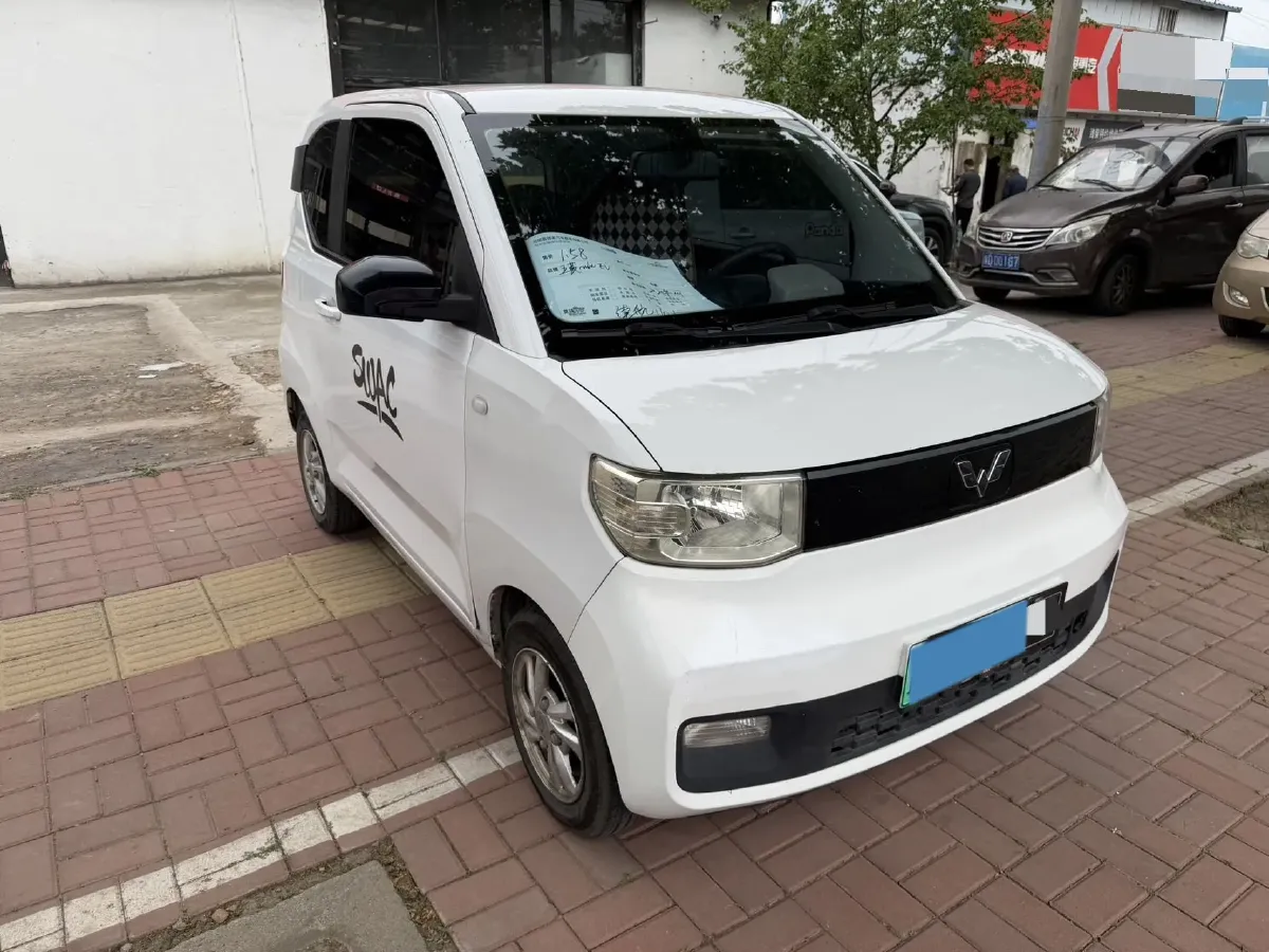 2020 WuLing HongGuang MINI EV BEV 13.8KWH,autocango,china used car exporter,china ev exporter,chinese used car exporter,chinese used ev exporter