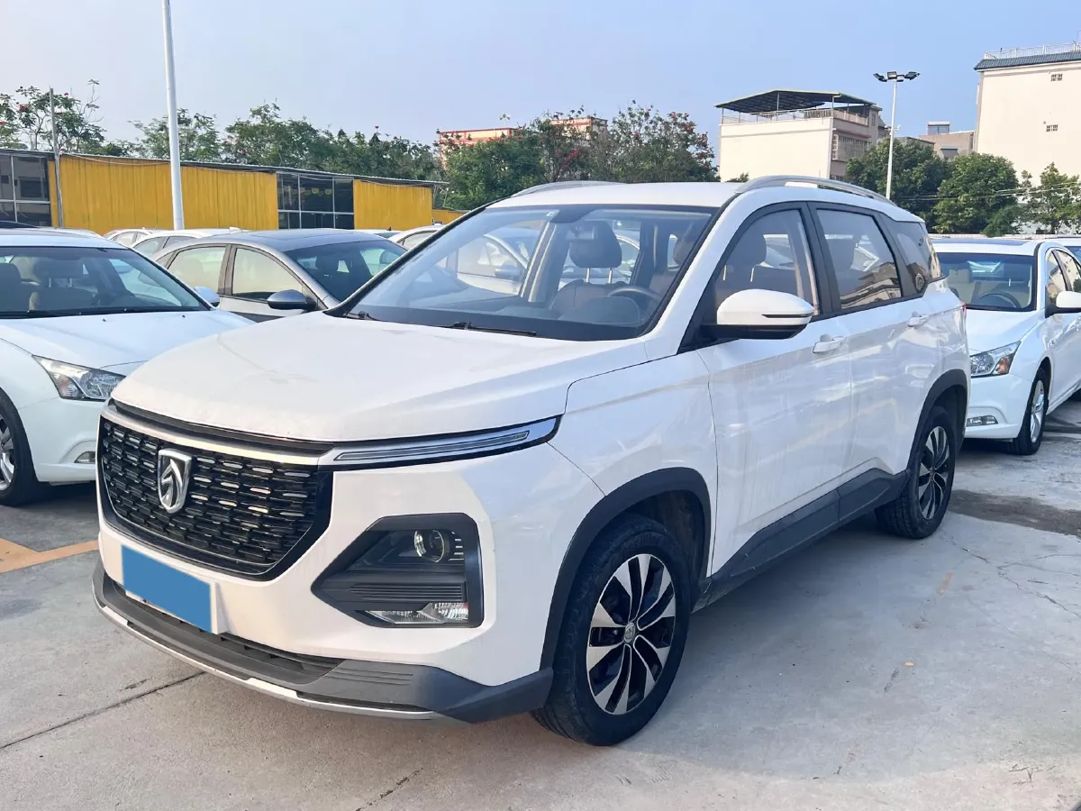 2020 BaoJun RC-5 1.5T 147HP L4 CVT,autocango,china used car exporter,china ev exporter,chinese used car exporter,chinese used ev exporter