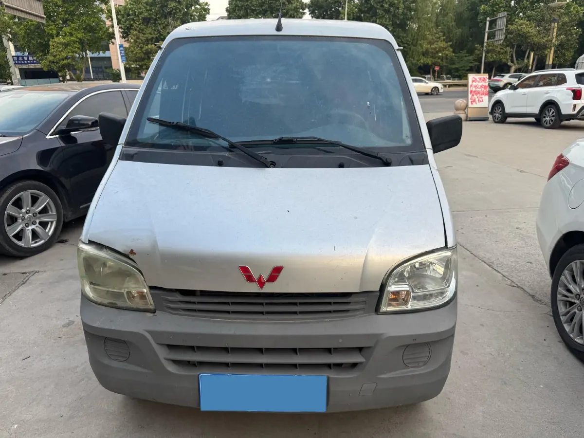 2019 WuLing ZhiGuang 1.2L 82HP L4 5MT,autocango,china used car exporter,china ev exporter,chinese used car exporter,chinese used ev exporter