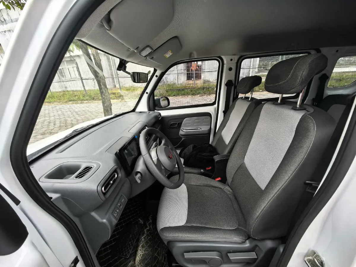 2025 WuLing ZhiGuang BEV,autocango,china used car exporter,china ev exporter,chinese used car exporter,chinese used ev exporter
