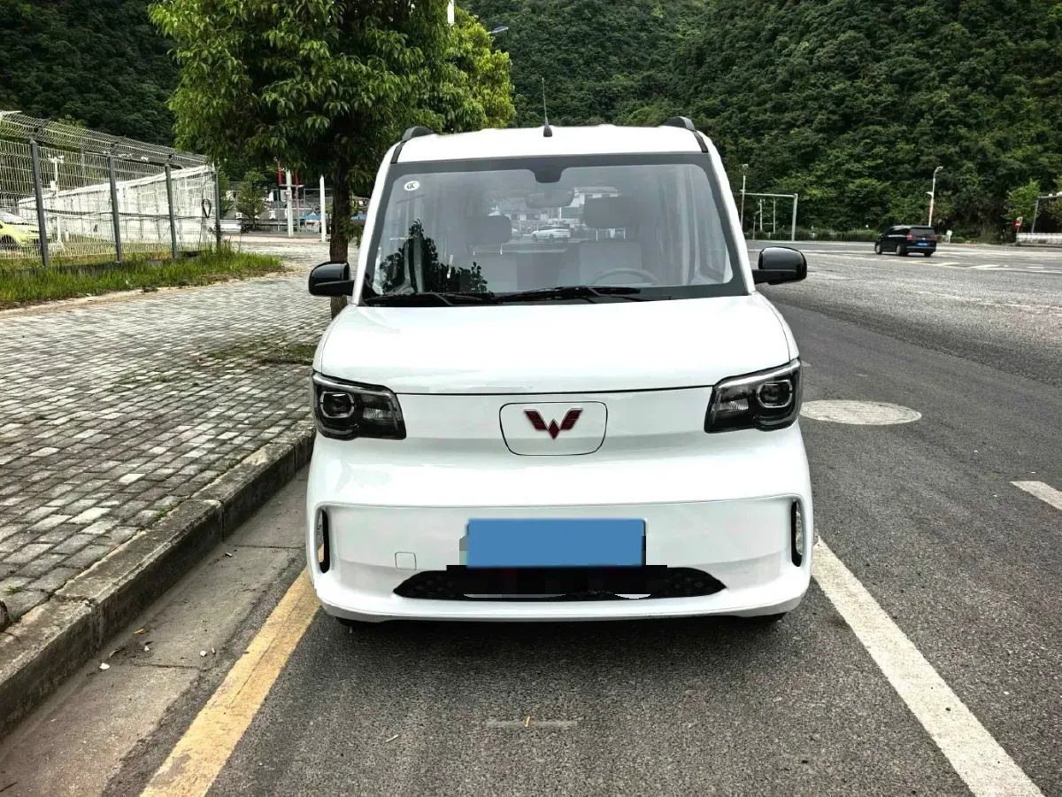 2025 WuLing ZhiGuang BEV,autocango,china used car exporter,china ev exporter,chinese used car exporter,chinese used ev exporter