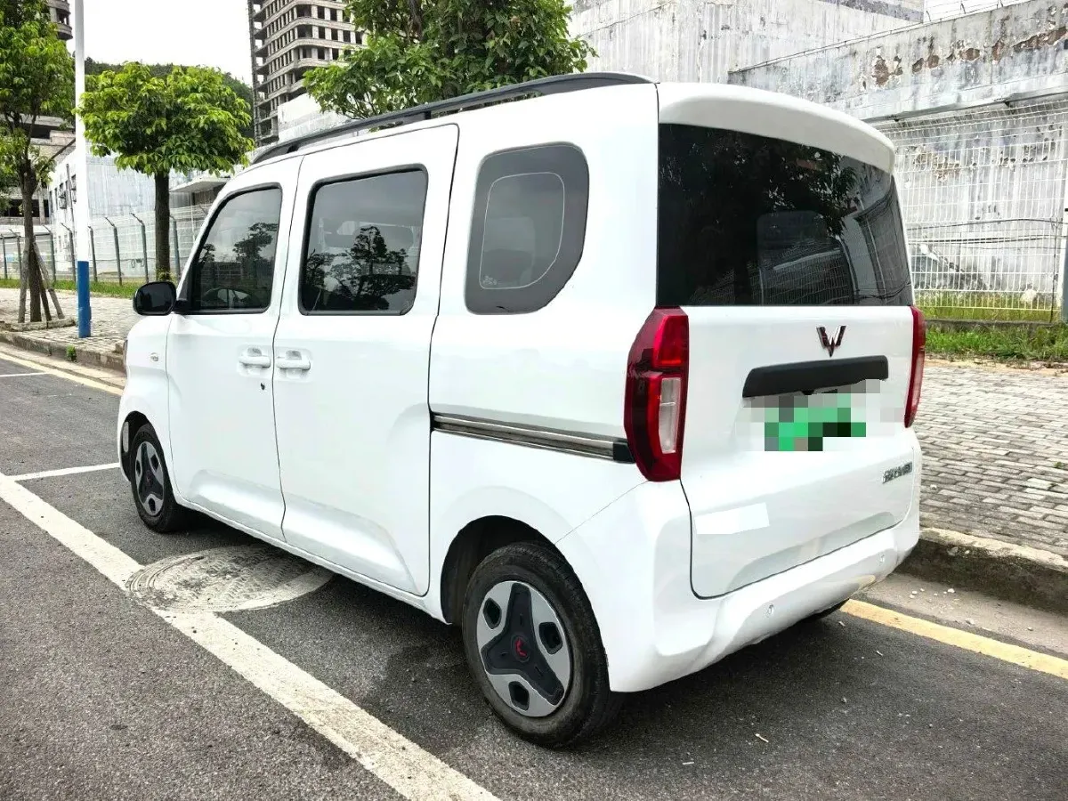 2025 WuLing ZhiGuang BEV,autocango,china used car exporter,china ev exporter,chinese used car exporter,chinese used ev exporter