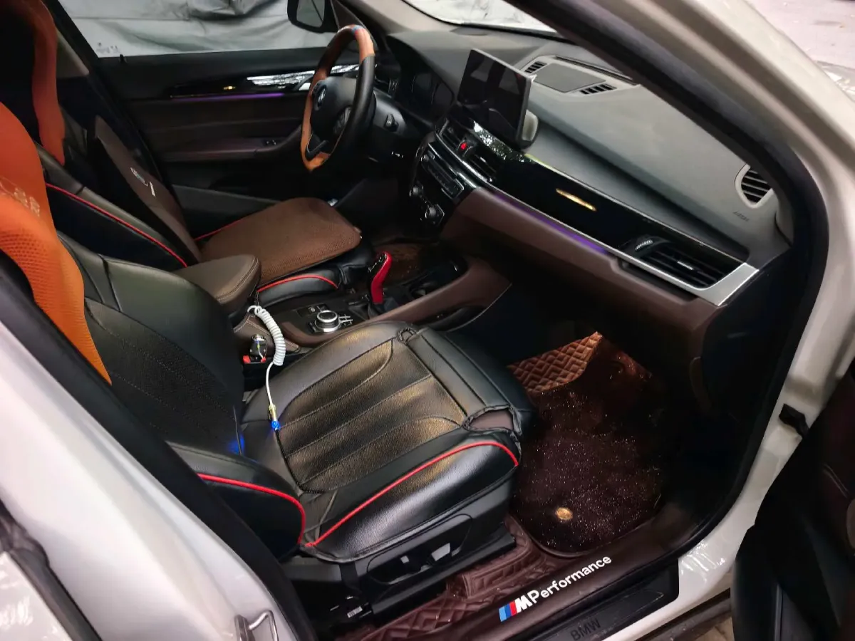 2020 BMW X1 2.0T 192HP L4 7DCT,autocango,china used car exporter,china ev exporter,chinese used car exporter,chinese used ev exporter