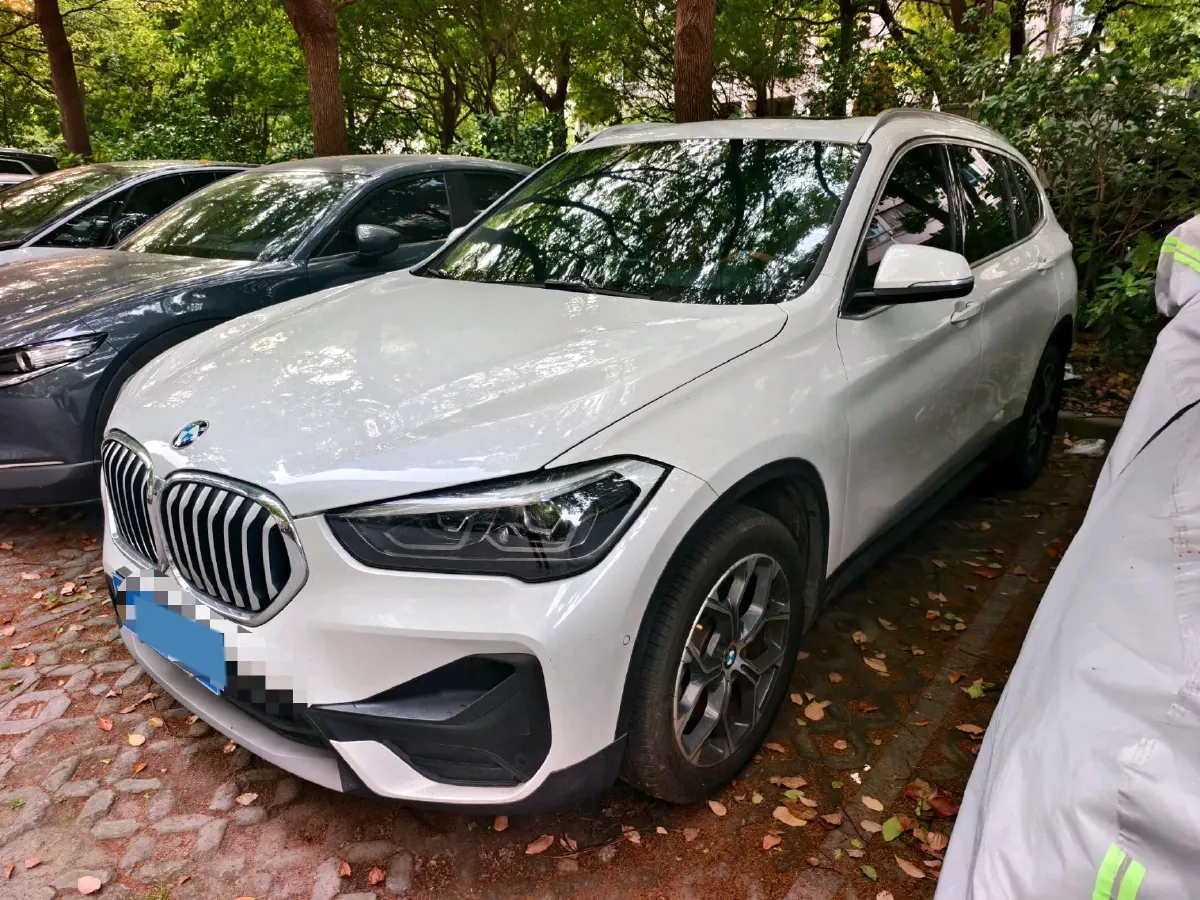 2020 BMW X1 2.0T 192HP L4 7DCT,autocango,china used car exporter,china ev exporter,chinese used car exporter,chinese used ev exporter