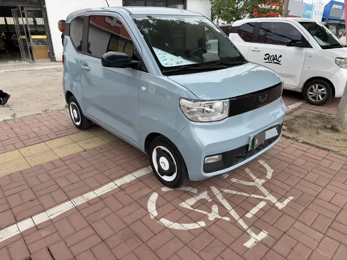 2020 WuLing HongGuang MINI EV BEV 13.8KWH,autocango,china used car exporter,china ev exporter,chinese used car exporter,chinese used ev exporter