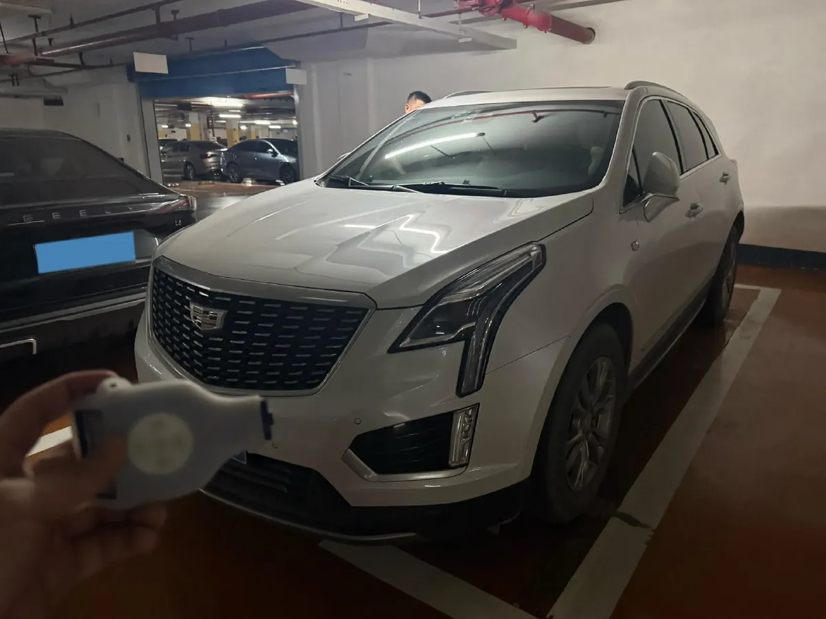 2021 Cadillac XT5 2.0T 237HP L4 9AT,autocango,china used car exporter,china ev exporter,chinese used car exporter,chinese used ev exporter