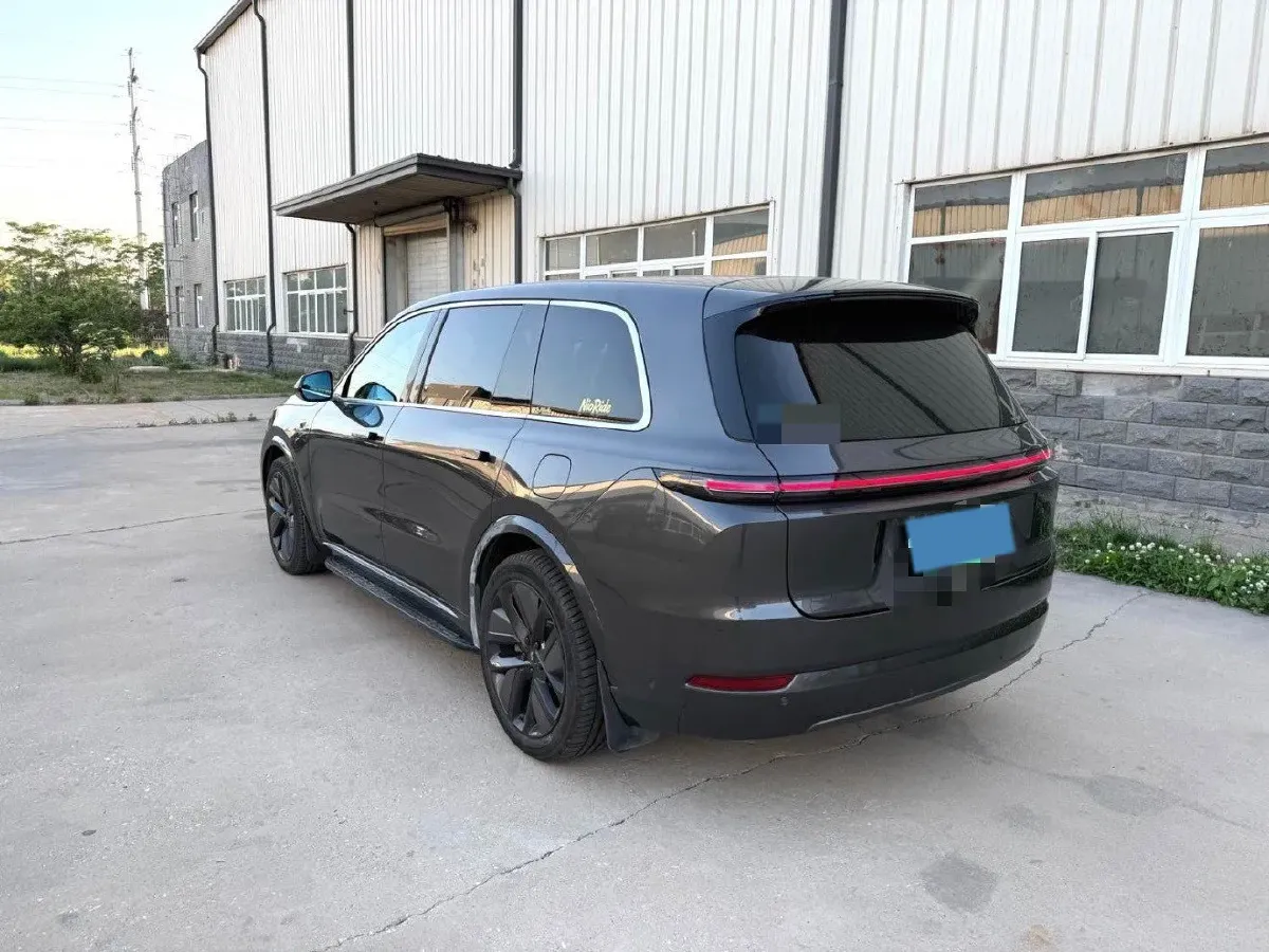 2022 Li L9 Range Extended 154HP REEV 42.6KWH,autocango,china used car exporter,china ev exporter,chinese used car exporter,chinese used ev exporter