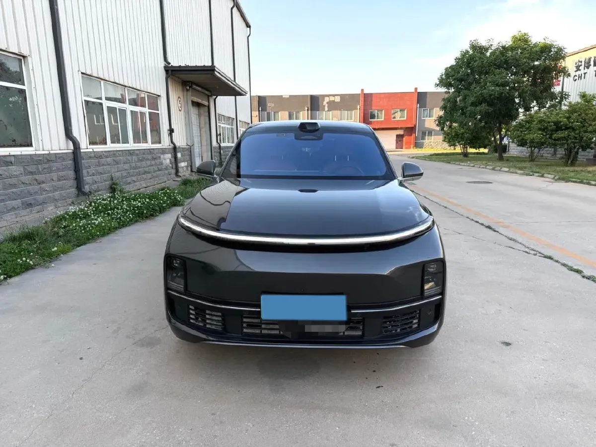 2022 Li L9 Range Extended 154HP REEV 42.6KWH,autocango,china used car exporter,china ev exporter,chinese used car exporter,chinese used ev exporter