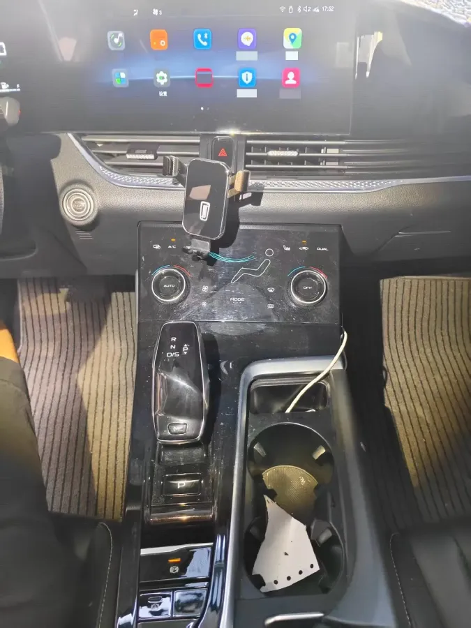 2021 Bestune B70 1.5T 169HP L4 7DCT,autocango,china used car exporter,china ev exporter,chinese used car exporter,chinese used ev exporter