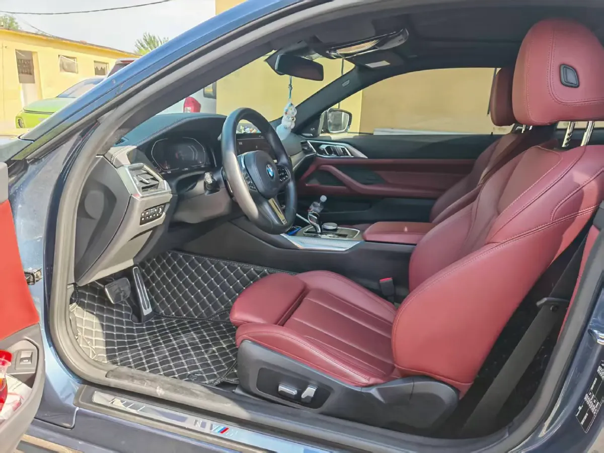 2022 HongQi HS7 3.0T 337HP V6 8AT,autocango,china used car exporter,china ev exporter,chinese used car exporter,chinese used ev exporter