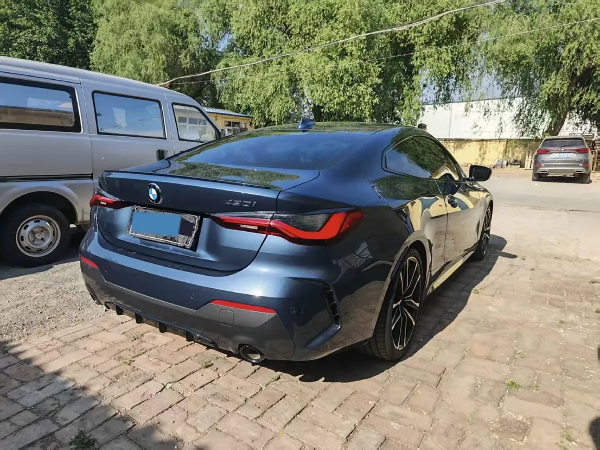 2022 HongQi HS7 3.0T 337HP V6 8AT,autocango,china used car exporter,china ev exporter,chinese used car exporter,chinese used ev exporter