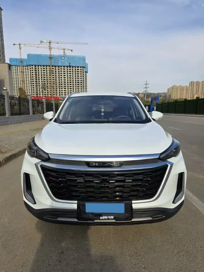 2019 BeiJing Auto X3 1.5T 150HP L4 6MT,autocango,china used car exporter,china ev exporter,chinese used car exporter,chinese used ev exporter