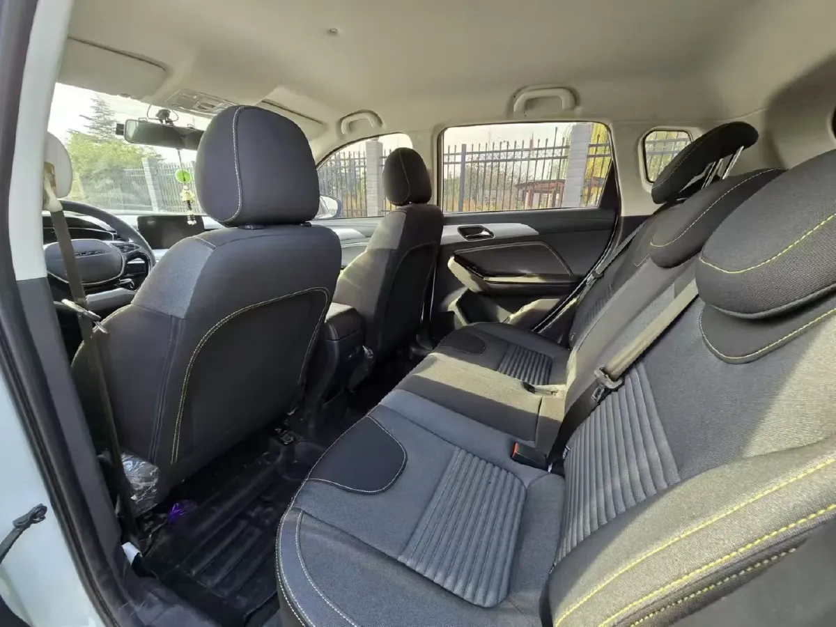2019 BeiJing Auto X3 1.5T 150HP L4 6MT,autocango,china used car exporter,china ev exporter,chinese used car exporter,chinese used ev exporter