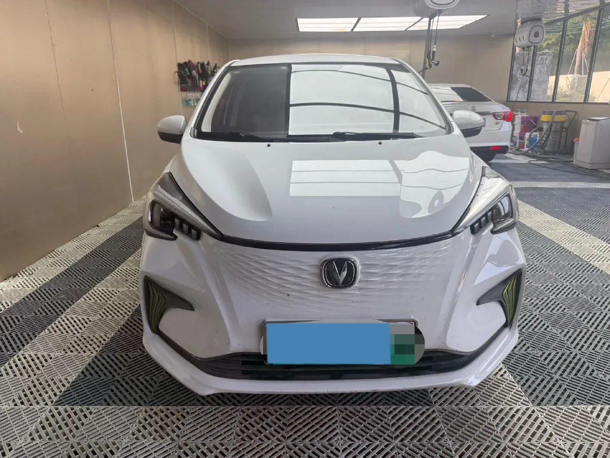 2020 ChangAn BenBen E-Star BEV 32.2KWH,autocango,china used car exporter,china ev exporter,chinese used car exporter,chinese used ev exporter