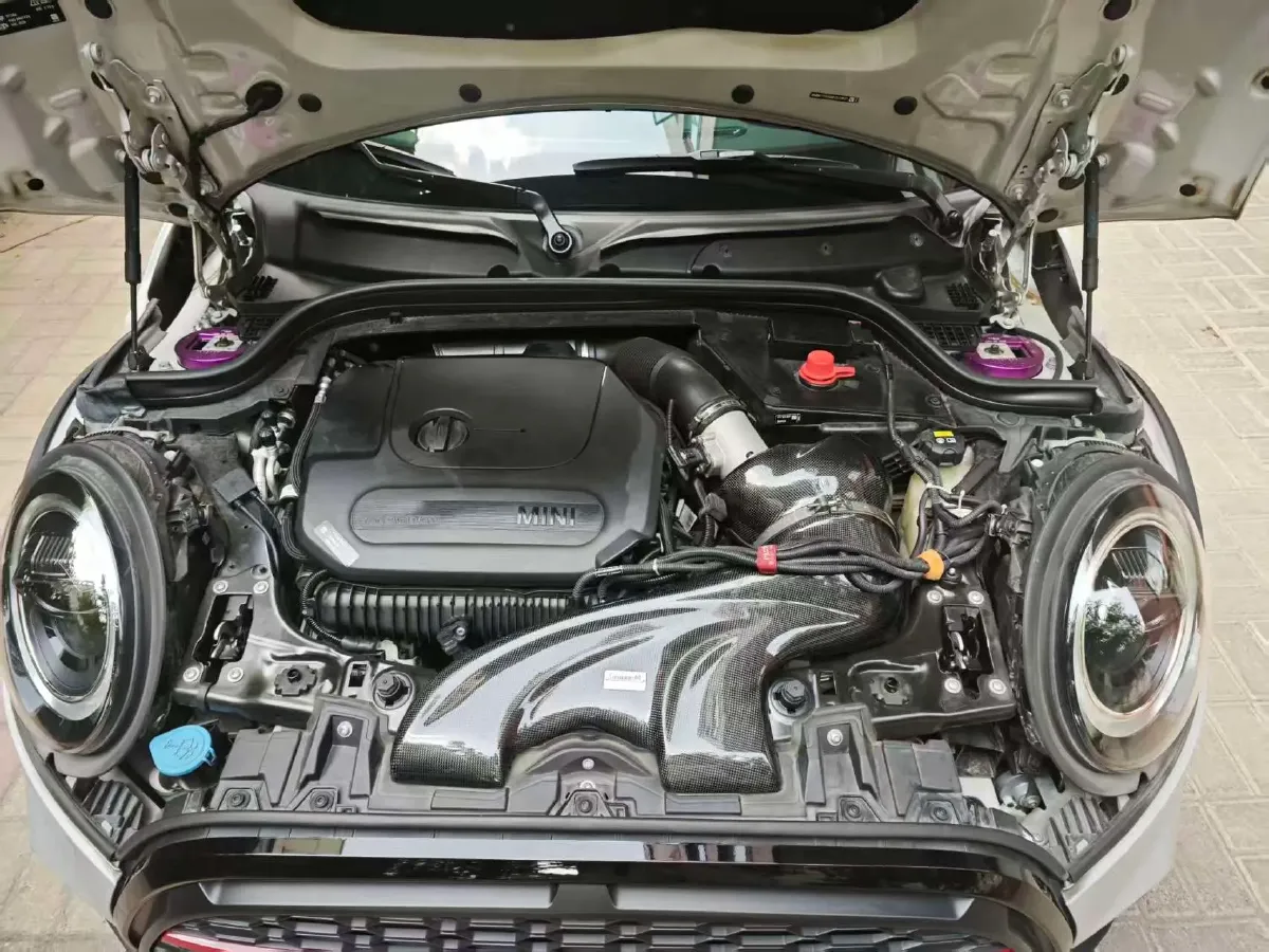 2022 MINI JCW 2.0T 231HP L4 8AT,autocango,china used car exporter,china ev exporter,chinese used car exporter,chinese used ev exporter
