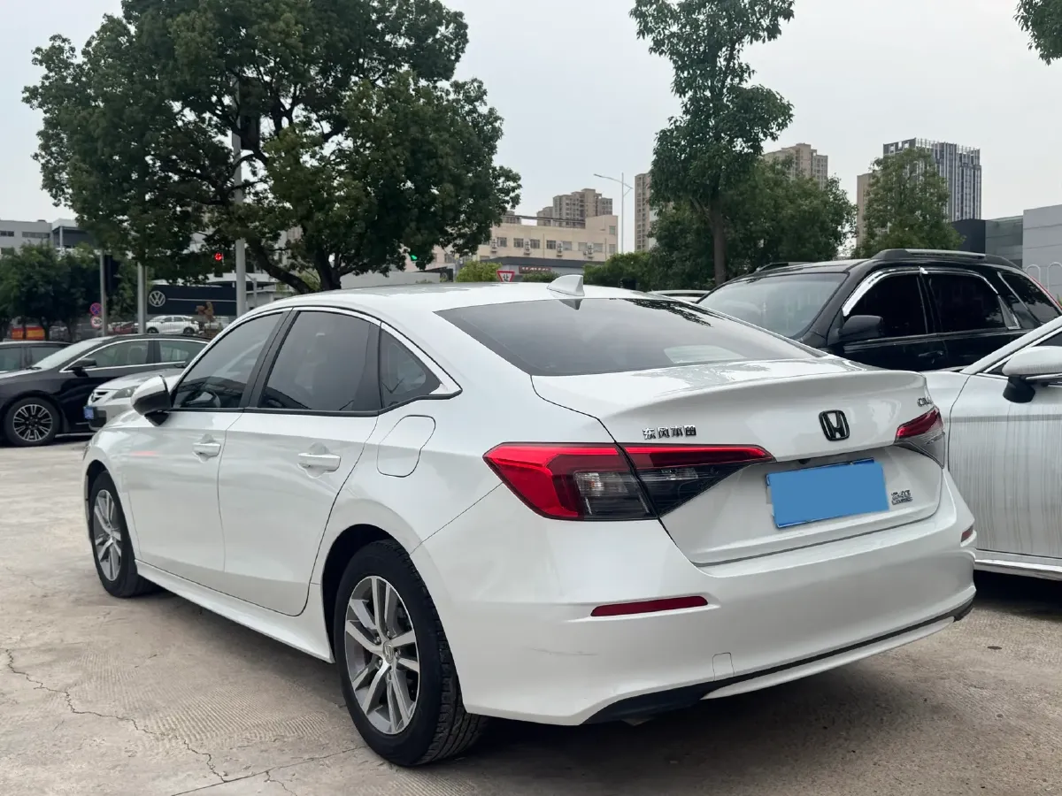 2023 Honda Civic 1.5T 182HP L4 CVT,autocango,china used car exporter,china ev exporter,chinese used car exporter,chinese used ev exporter