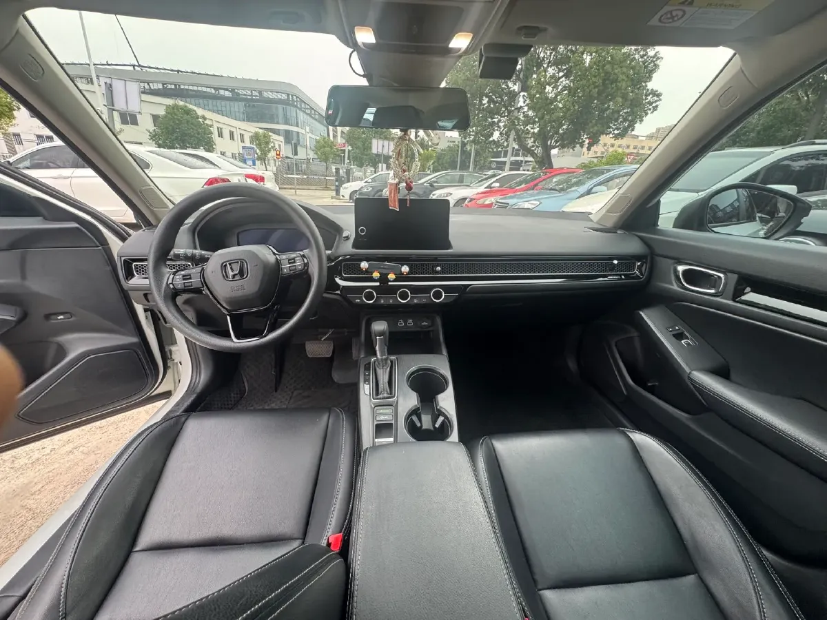 2023 Honda Civic 1.5T 182HP L4 CVT,autocango,china used car exporter,china ev exporter,chinese used car exporter,chinese used ev exporter