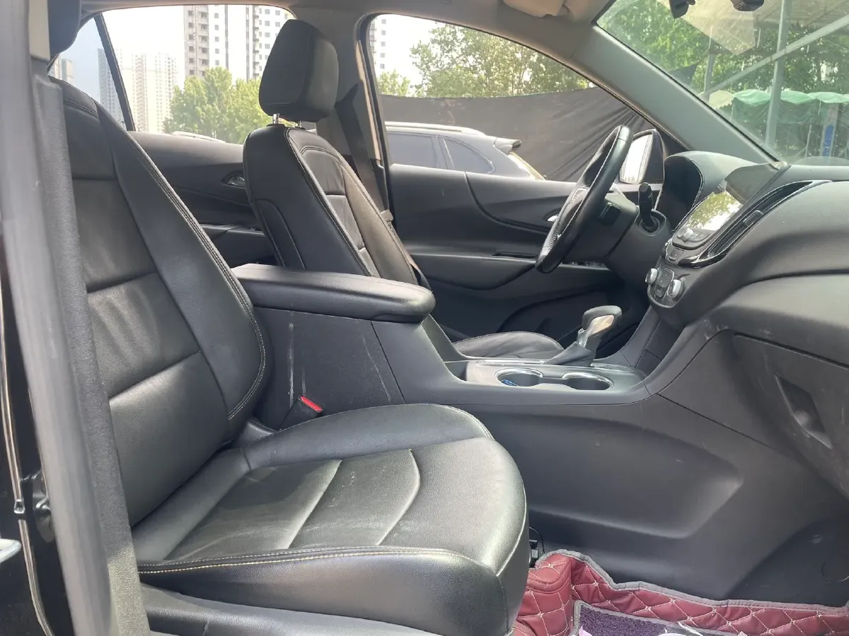 2021 Chevrolet Equinox 1.5T 169HP L4 6AT,autocango,china used car exporter,china ev exporter,chinese used car exporter,chinese used ev exporter