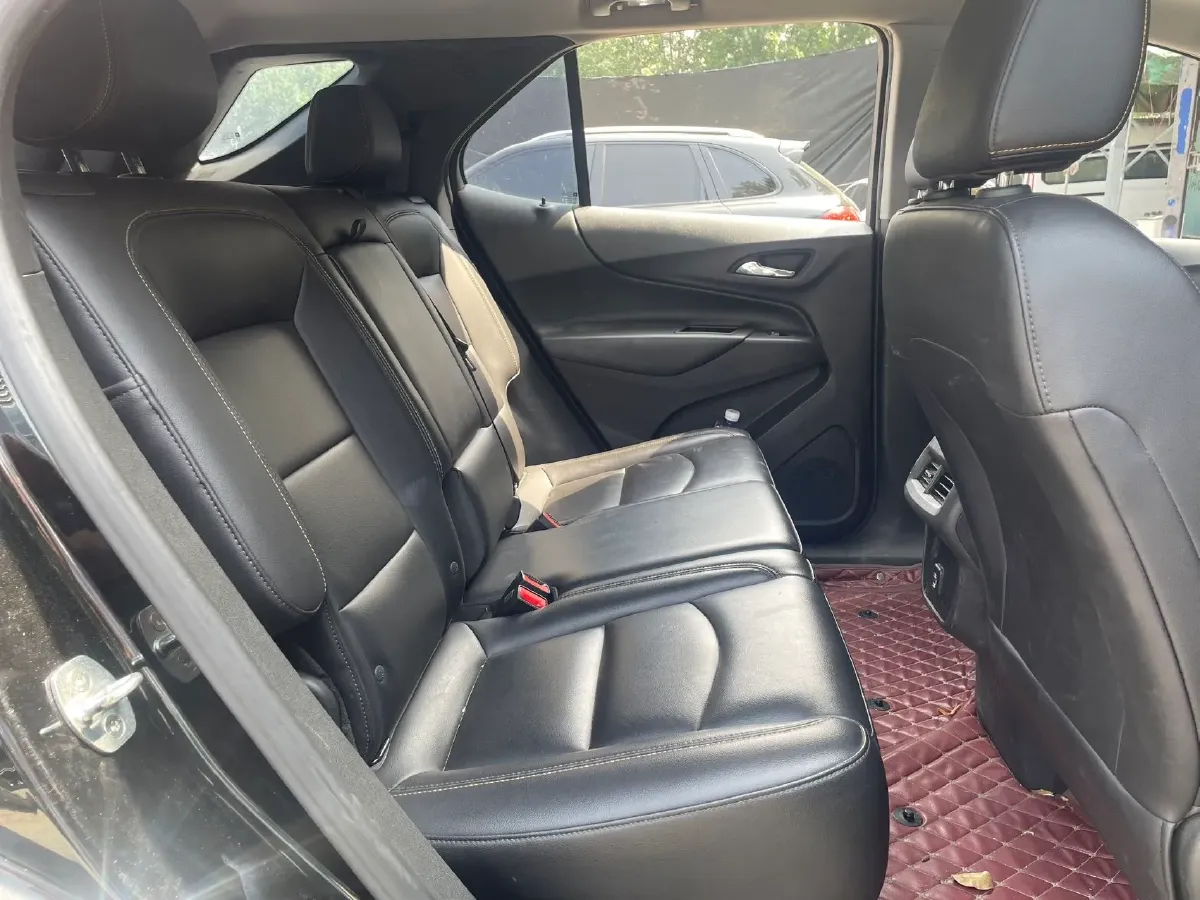 2021 Chevrolet Equinox 1.5T 169HP L4 6AT,autocango,china used car exporter,china ev exporter,chinese used car exporter,chinese used ev exporter