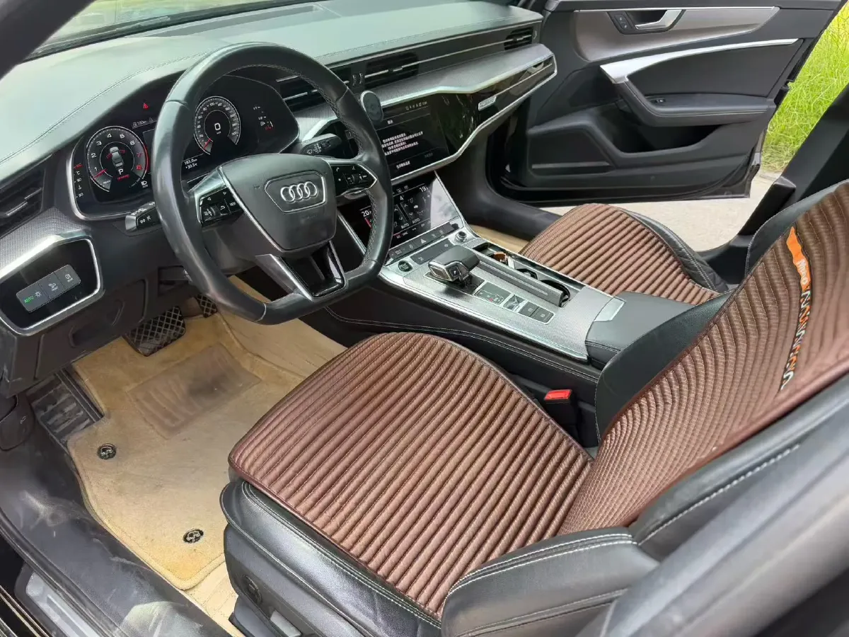 2021 Audi A6L 3.0T 340HP V6 7DCT,autocango,china used car exporter,china ev exporter,chinese used car exporter,chinese used ev exporter