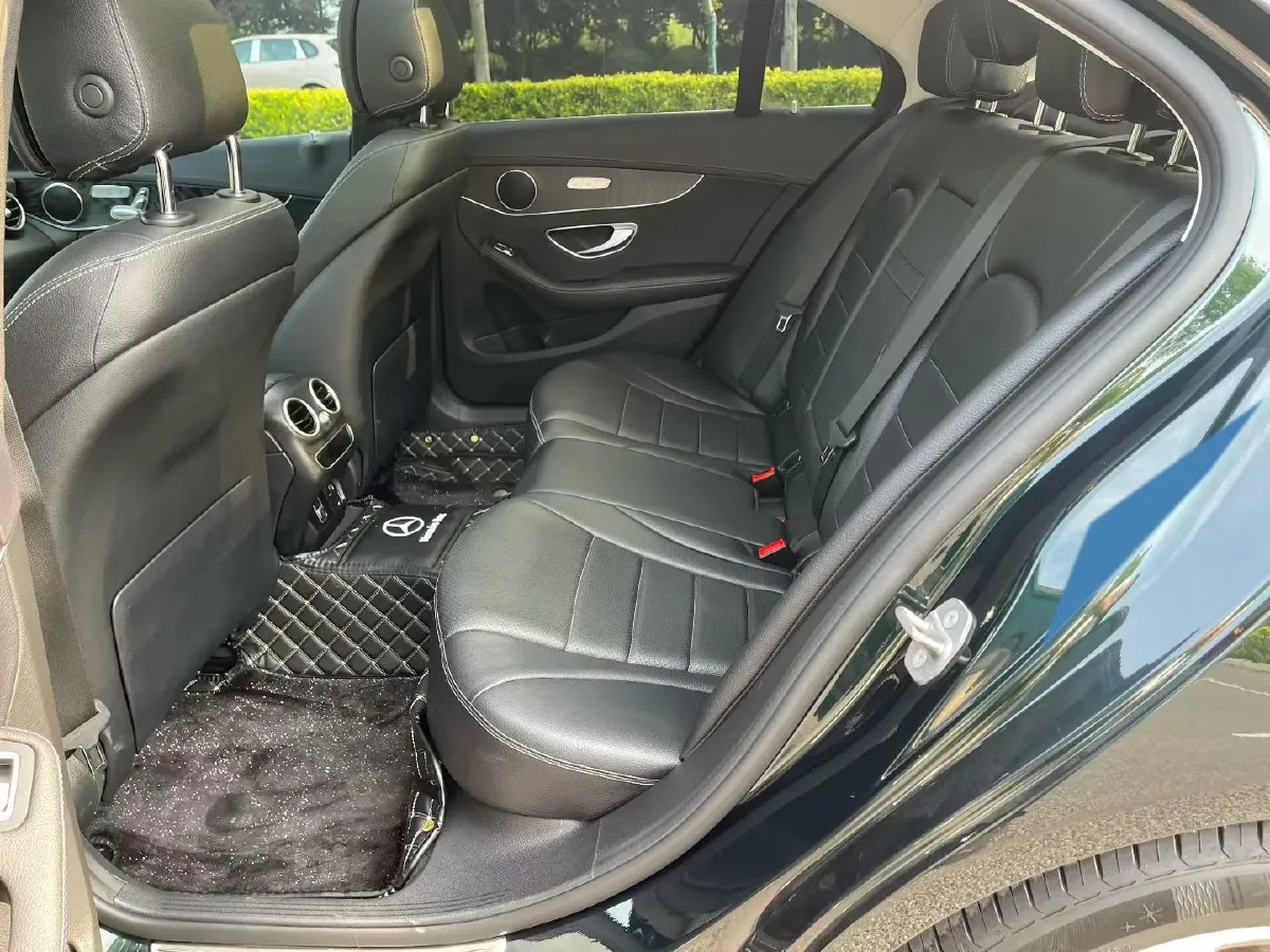2021 Mercedes-Benz C Class 1.5T 184HP L4 9AT,autocango,china used car exporter,china ev exporter,chinese used car exporter,chinese used ev exporter