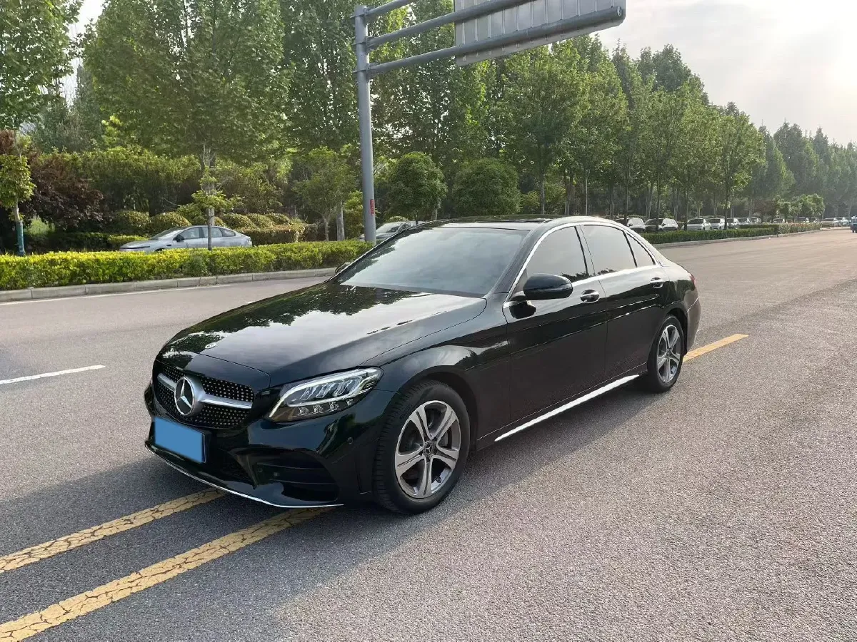 2021 Mercedes-Benz C Class 1.5T 184HP L4 9AT,autocango,china used car exporter,china ev exporter,chinese used car exporter,chinese used ev exporter