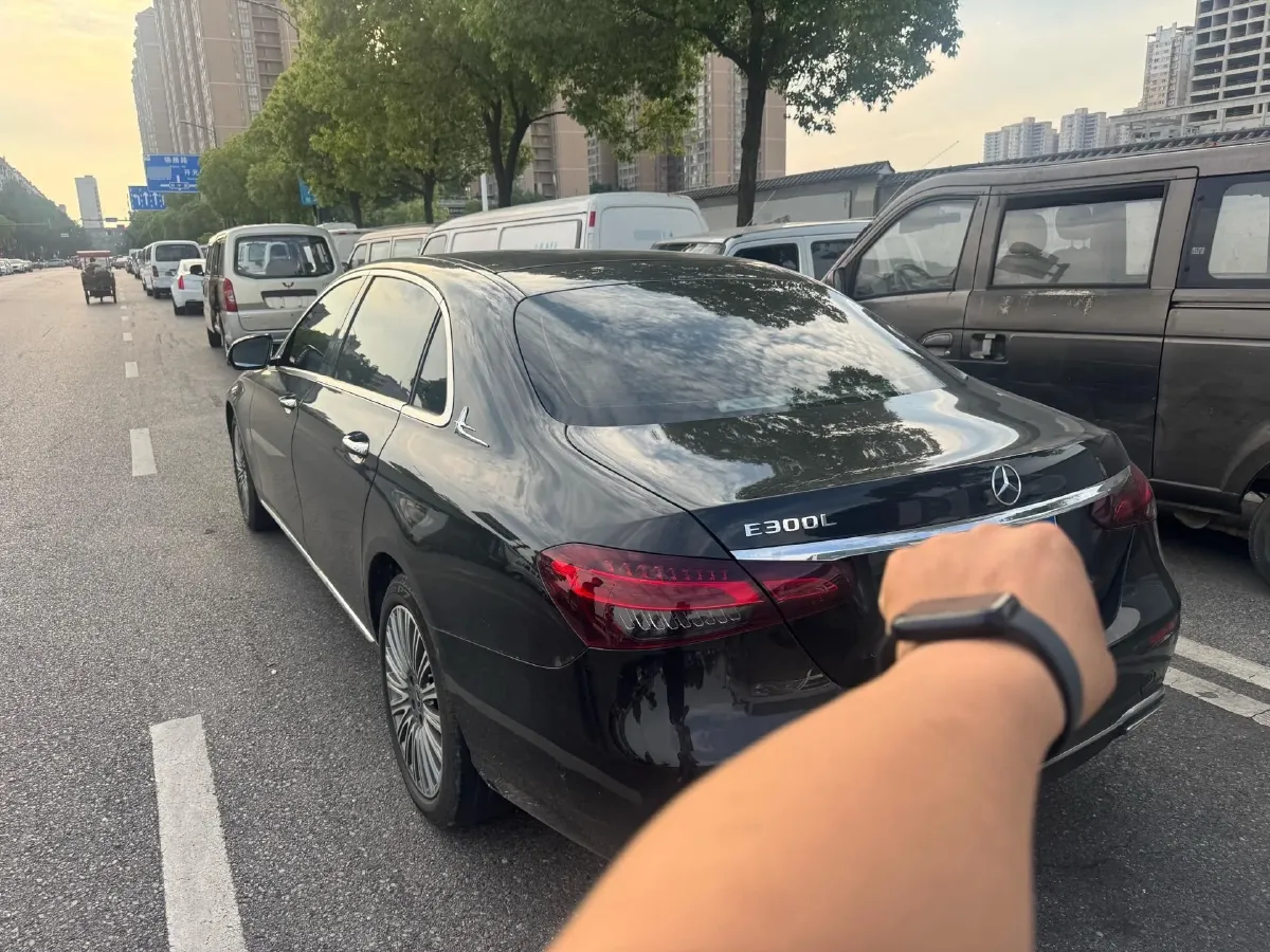 2023 Mercedes-Benz E Class 2.0T 258HP L4 9AT,autocango,china used car exporter,china ev exporter,chinese used car exporter,chinese used ev exporter