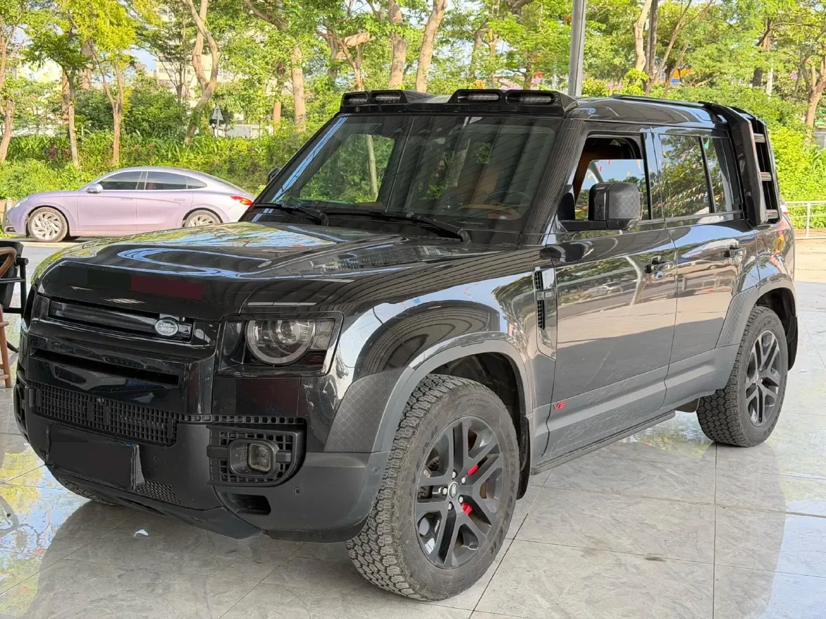 2024 Land Rover Defender 3.0T 400HP L6 8AT,autocango,china used car exporter,china ev exporter,chinese used car exporter,chinese used ev exporter