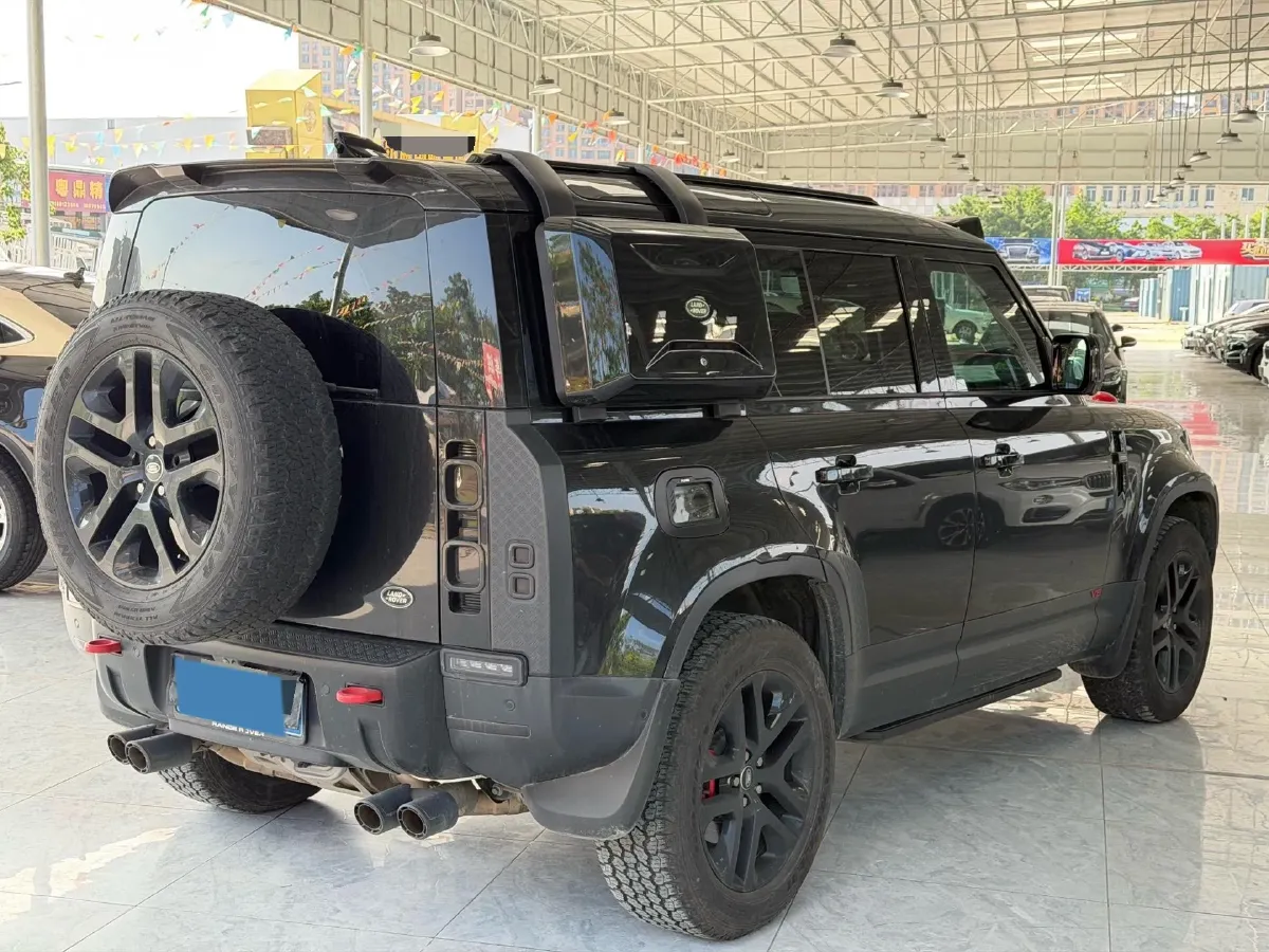 2024 Land Rover Defender 3.0T 400HP L6 8AT,autocango,china used car exporter,china ev exporter,chinese used car exporter,chinese used ev exporter