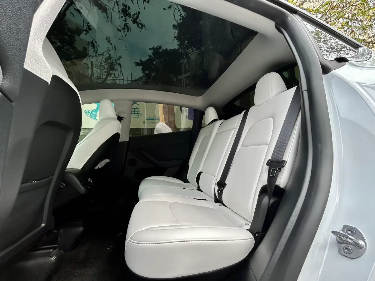 2024 Iveco OuSheng BEV 77.28KWH,autocango,china used car exporter,china ev exporter,chinese used car exporter,chinese used ev exporter