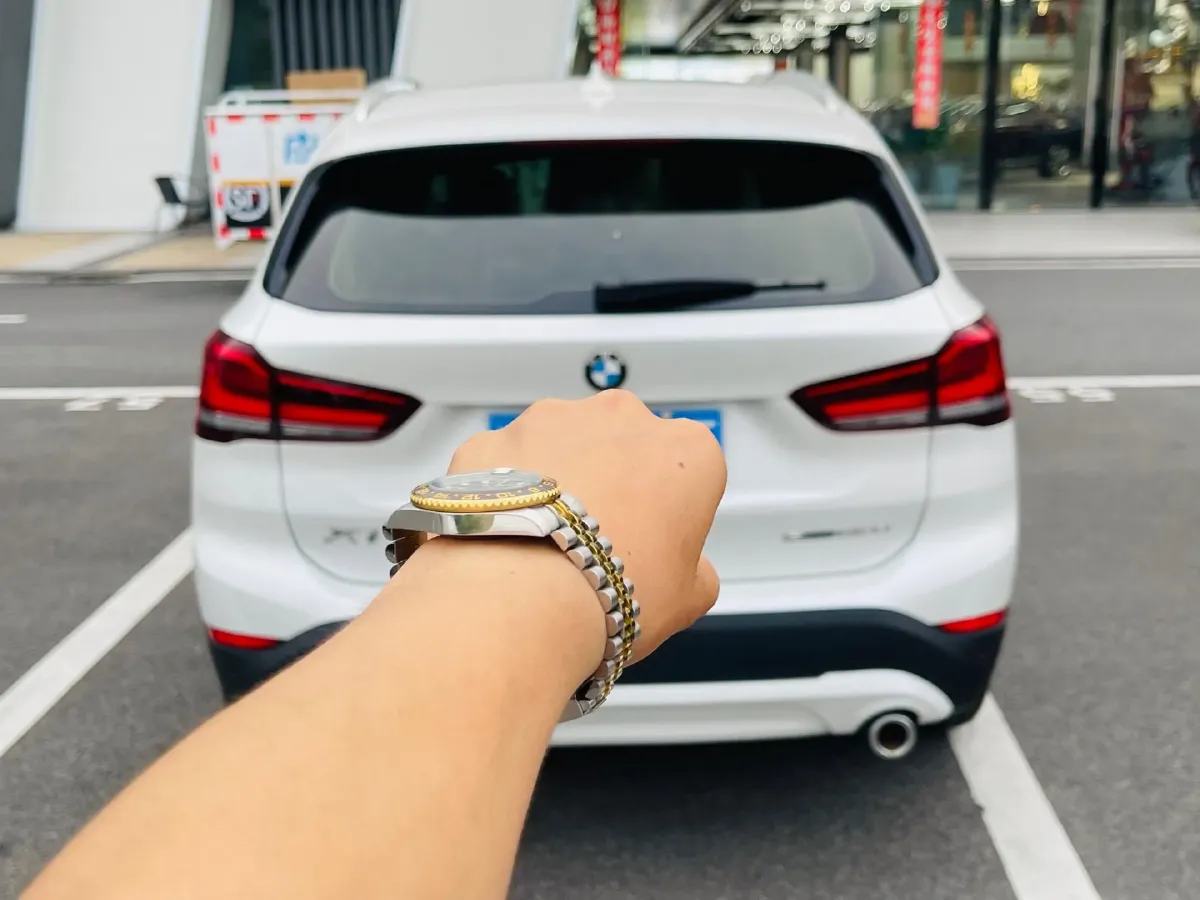 2021 BMW X1 2.0T 192HP L4 7DCT,autocango,china used car exporter,china ev exporter,chinese used car exporter,chinese used ev exporter