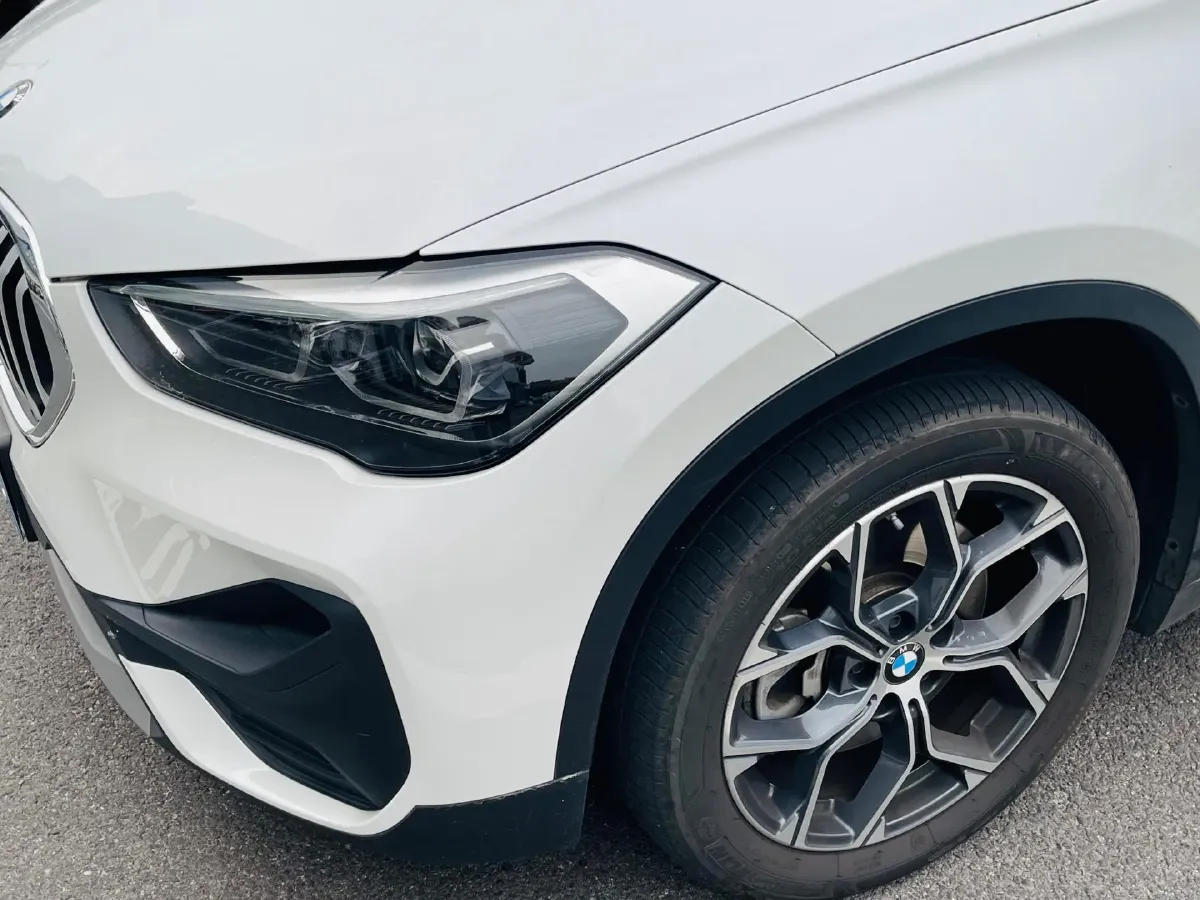2021 BMW X1 2.0T 192HP L4 7DCT,autocango,china used car exporter,china ev exporter,chinese used car exporter,chinese used ev exporter