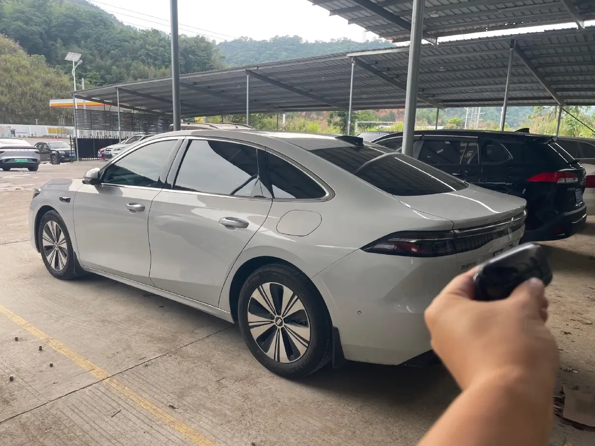 2025 Geely Galaxy A7 1.5L 112HP L4 1DHT PHEV,autocango,china used car exporter,china ev exporter,chinese used car exporter,chinese used ev exporter