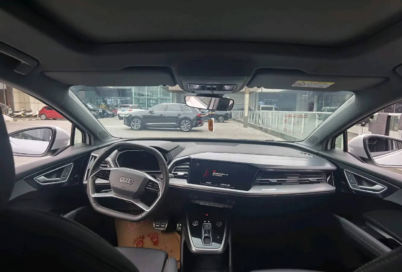 2023 Audi Q4 e-tron BEV 84.8KWH,autocango,china used car exporter,china ev exporter,chinese used car exporter,chinese used ev exporter