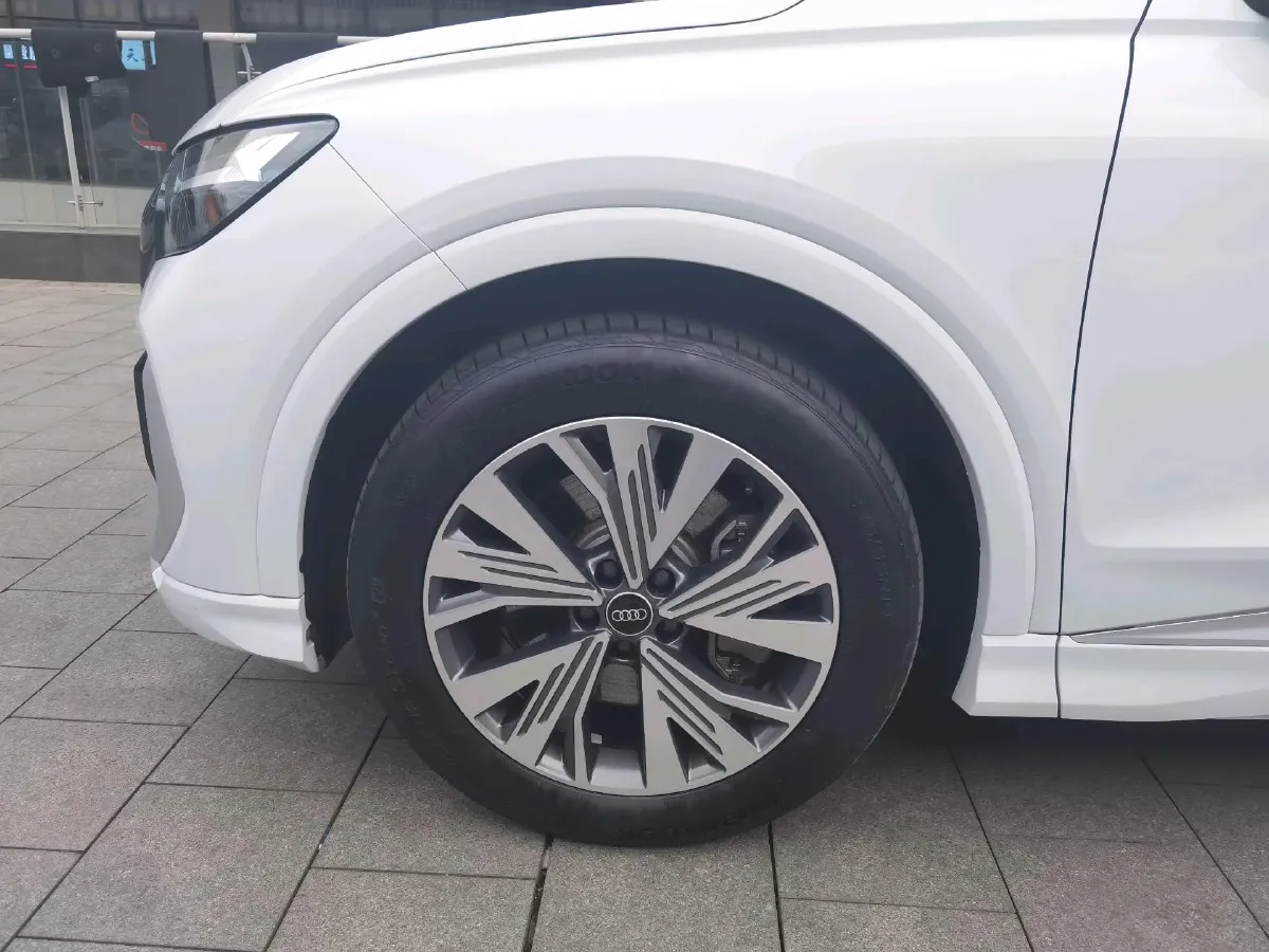 2023 Audi Q4 e-tron BEV 84.8KWH,autocango,china used car exporter,china ev exporter,chinese used car exporter,chinese used ev exporter